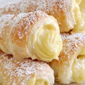 Cone with Custard Cream